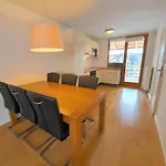 Walensee House & *