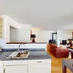Walensee House & *