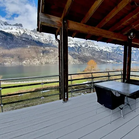 Walensee House & شقة *