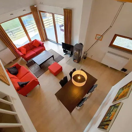 Walensee House & شقة *