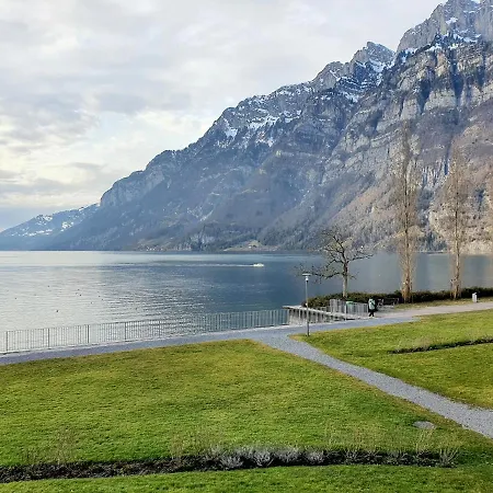 Walensee House & *