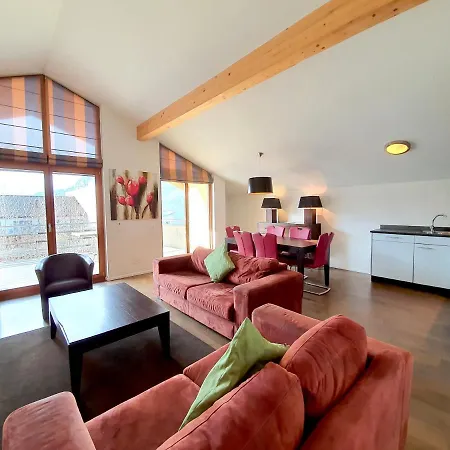 Walensee House &