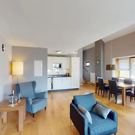 Walensee House & Apartment Unterterzen