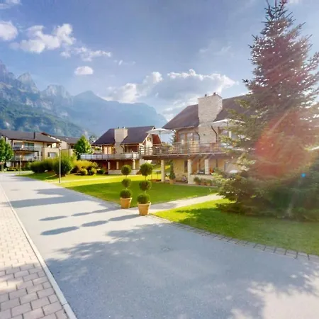 Walensee House &