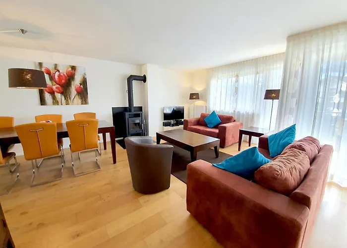 Walensee House & Appartement Unterterzen