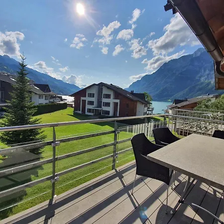 Walensee House & Apartment Unterterzen