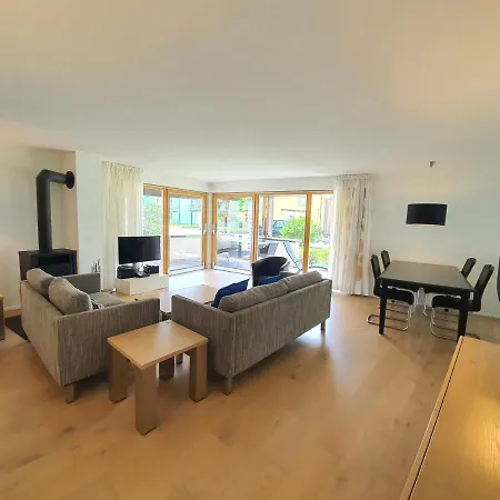 Walensee House & Apartment