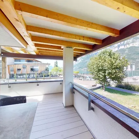 Walensee House & Apartment