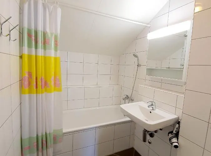 Walensee House & Apartamento Unterterzen