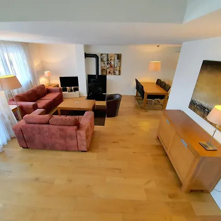 Apartmán Walensee House & *